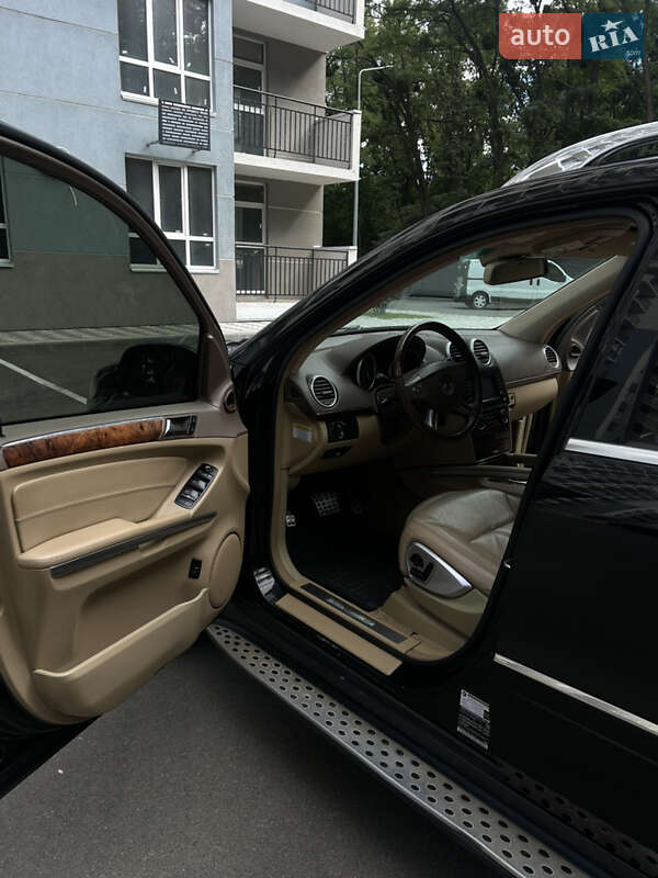 Внедорожник / Кроссовер Mercedes-Benz GL-Class 2008 в Киеве