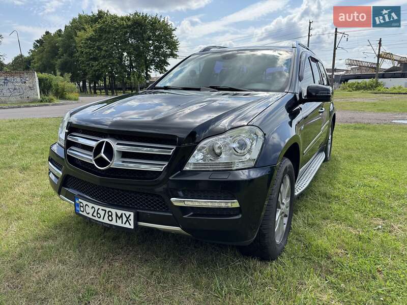Mercedes-Benz GL-Class 2010