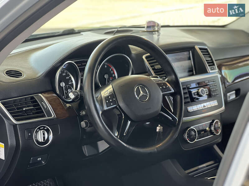 Позашляховик / Кросовер Mercedes-Benz GL-Class 2012 в Харкові