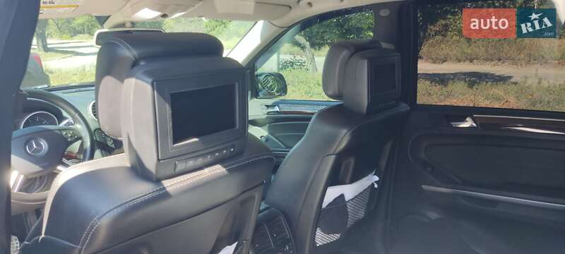 Внедорожник / Кроссовер Mercedes-Benz GL-Class 2008 в Першотравенске фото 12 Внедорожник / Кроссовер Mercedes-Benz GL-Class 2008 в Першотравенске