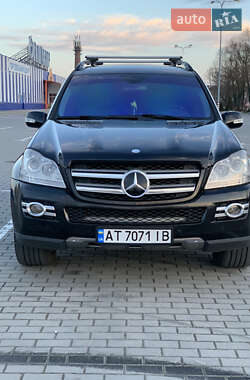 Внедорожник / Кроссовер Mercedes-Benz GL-Class 2006 в 