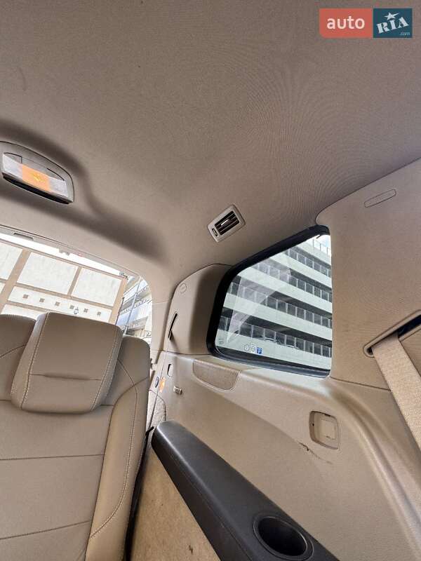 Позашляховик / Кросовер Mercedes-Benz GL-Class 2015 в Києві