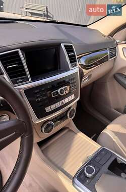 Внедорожник / Кроссовер Mercedes-Benz GL-Class 2015 в 