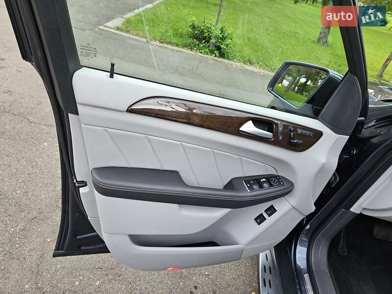 Внедорожник / Кроссовер Mercedes-Benz GL-Class 2014 в Киеве