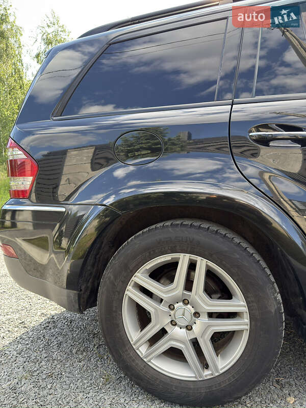 Внедорожник / Кроссовер Mercedes-Benz GL-Class 2008 в Ровно