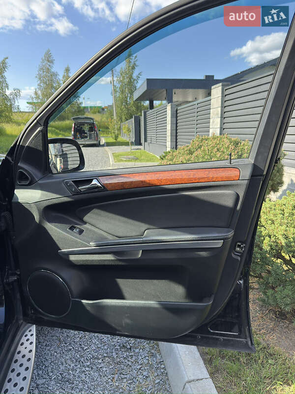 Внедорожник / Кроссовер Mercedes-Benz GL-Class 2008 в Ровно