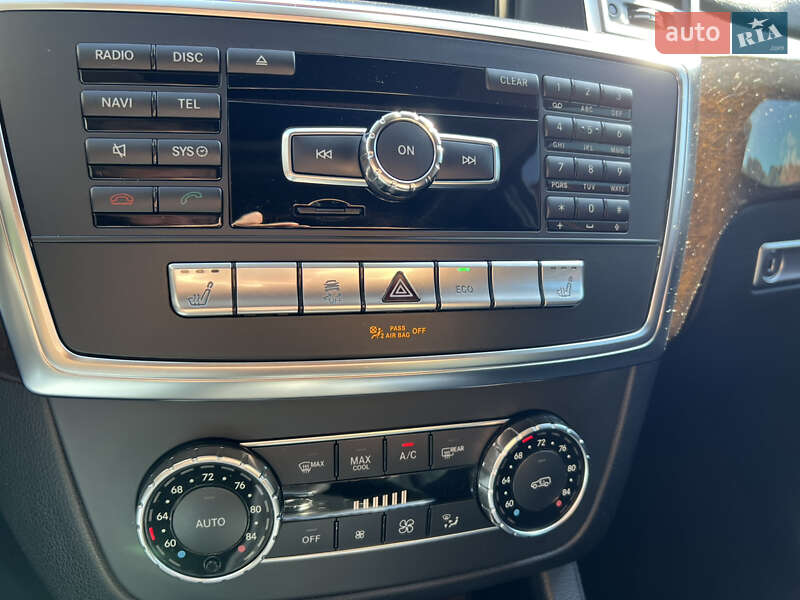 Внедорожник / Кроссовер Mercedes-Benz GL-Class 2015 в Киеве фото 27 Внедорожник / Кроссовер Mercedes-Benz GL-Class 2015 в Киеве