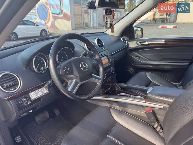 Внедорожник / Кроссовер Mercedes-Benz GL-Class 2010 в Харькове