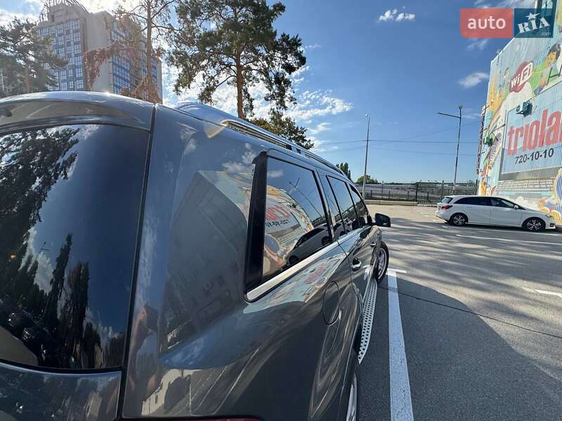 Внедорожник / Кроссовер Mercedes-Benz GL-Class 2010 в Харькове