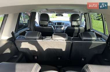 Позашляховик / Кросовер Mercedes-Benz GL-Class 2013 в 