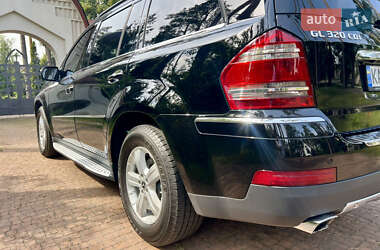 Внедорожник / Кроссовер Mercedes-Benz GL-Class 2009 в 