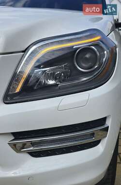Позашляховик / Кросовер Mercedes-Benz GL-Class 2014 в 