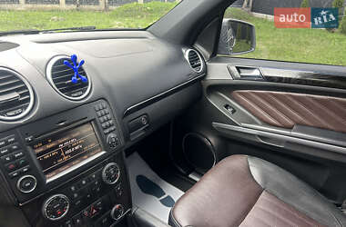 Внедорожник / Кроссовер Mercedes-Benz GL-Class 2012 в 