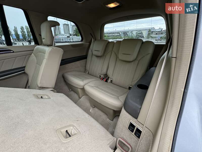 Позашляховик / Кросовер Mercedes-Benz GL-Class 2014 в Києві