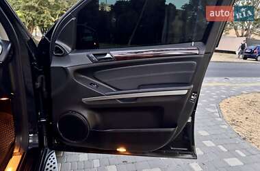 Внедорожник / Кроссовер Mercedes-Benz GL-Class 2012 в 