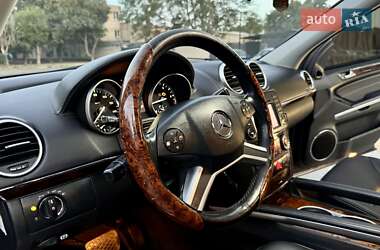 Внедорожник / Кроссовер Mercedes-Benz GL-Class 2012 в 