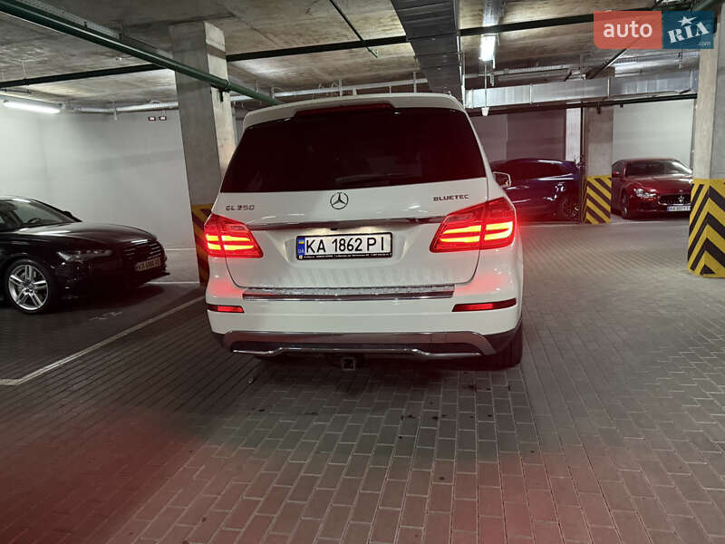 Позашляховик / Кросовер Mercedes-Benz GL-Class 2012 в Києві