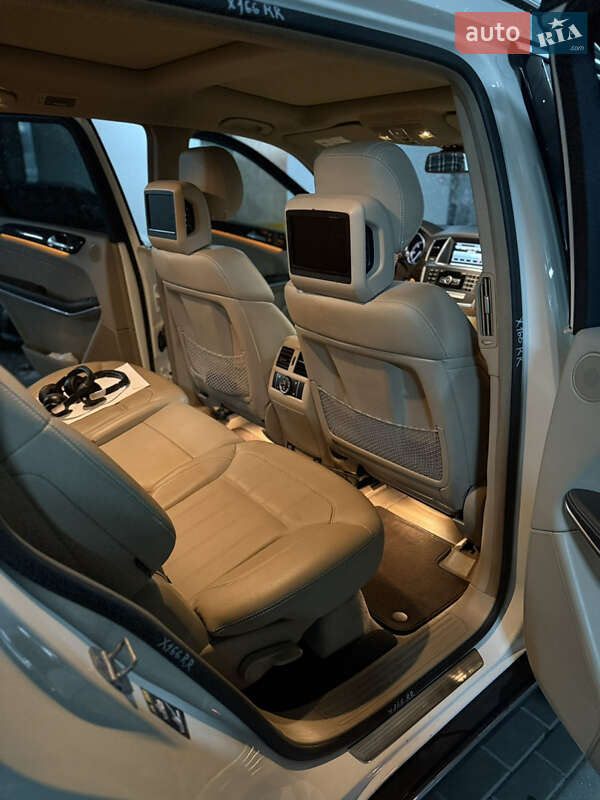 Позашляховик / Кросовер Mercedes-Benz GL-Class 2012 в Києві