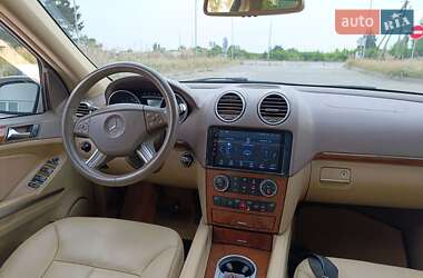 Внедорожник / Кроссовер Mercedes-Benz GL-Class 2006 в 