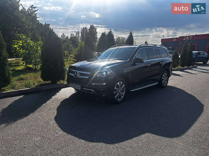 Позашляховик / Кросовер Mercedes-Benz GL-Class 2013 в 
