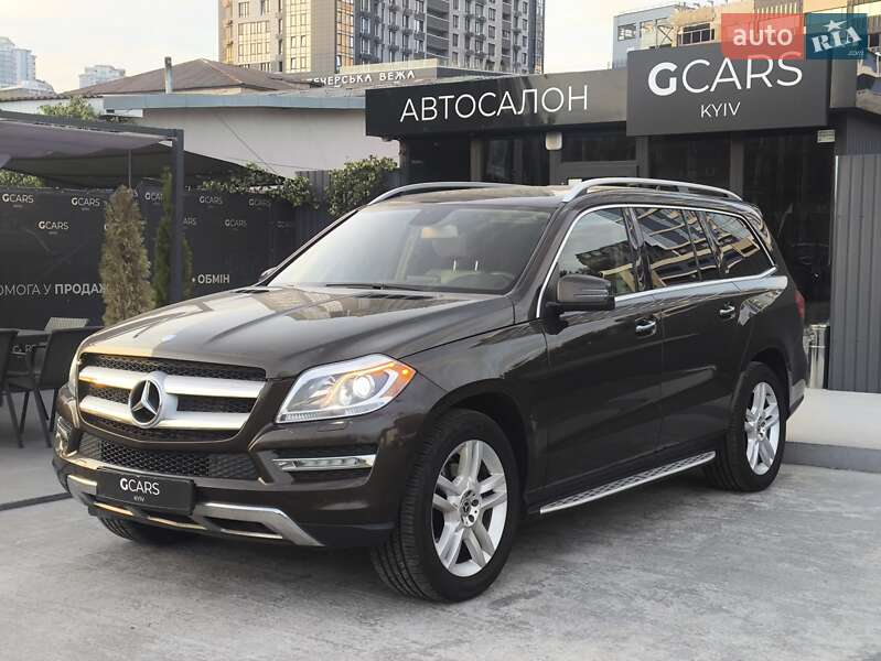 Внедорожник / Кроссовер Mercedes-Benz GL-Class 2012 в 