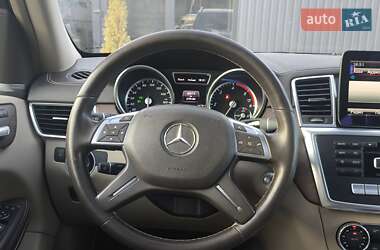 Внедорожник / Кроссовер Mercedes-Benz GL-Class 2012 в 