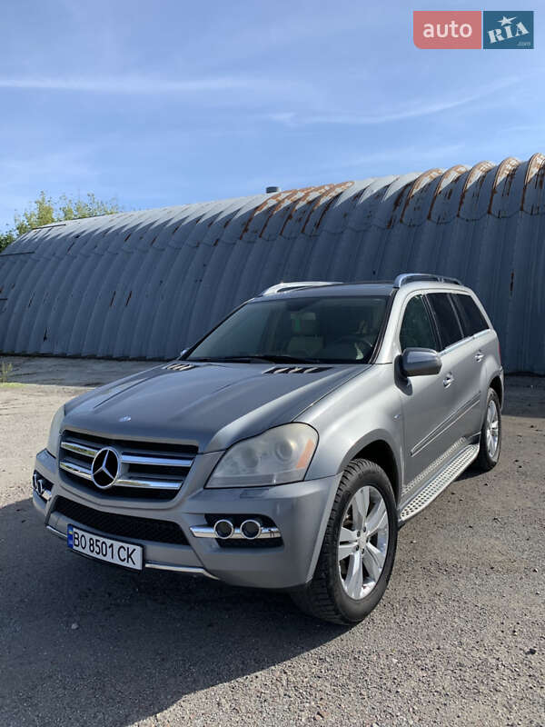 Внедорожник / Кроссовер Mercedes-Benz GL-Class 2010 в Тернополе фото 2 Внедорожник / Кроссовер Mercedes-Benz GL-Class 2010 в Тернополе