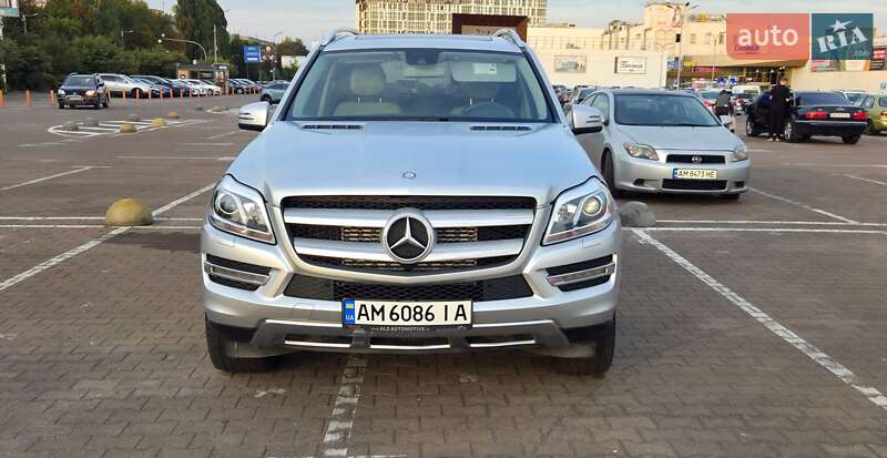 Позашляховик / Кросовер Mercedes-Benz GL-Class 2015 в Житомирі