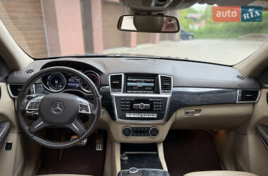 Позашляховик / Кросовер Mercedes-Benz GL-Class 2014 в 