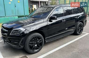 Позашляховик / Кросовер Mercedes-Benz GL-Class 2013 в 