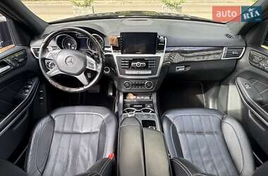 Позашляховик / Кросовер Mercedes-Benz GL-Class 2013 в 