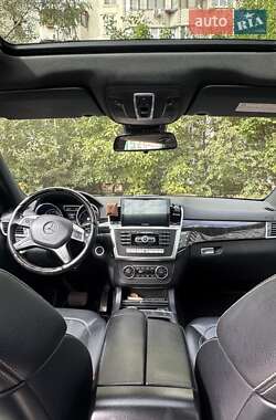 Позашляховик / Кросовер Mercedes-Benz GL-Class 2013 в 