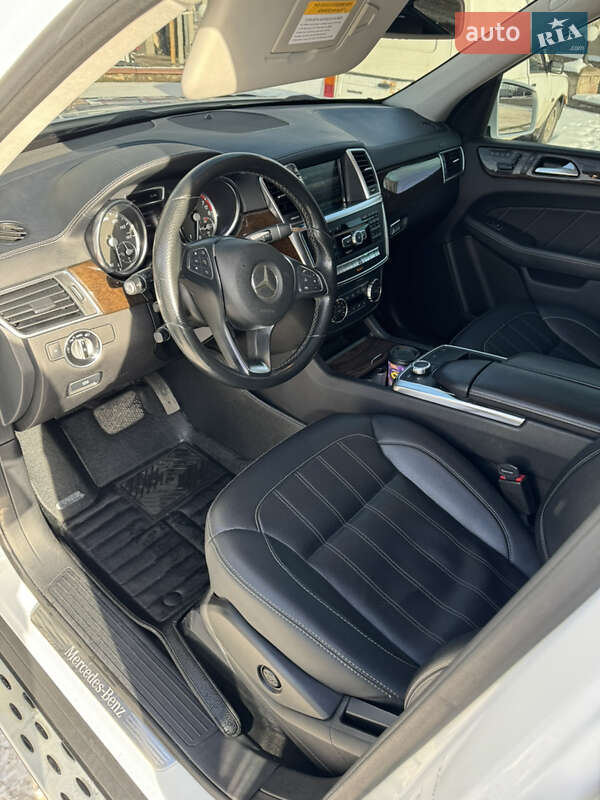 Внедорожник / Кроссовер Mercedes-Benz GL-Class 2014 в Тернополе фото 10 Внедорожник / Кроссовер Mercedes-Benz GL-Class 2014 в Тернополе