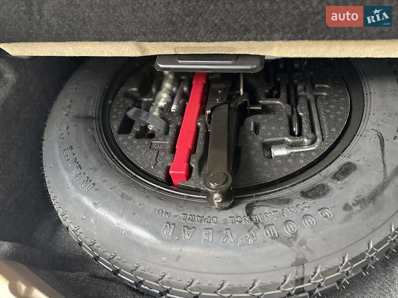 Внедорожник / Кроссовер Mercedes-Benz GL-Class 2013 в Киеве