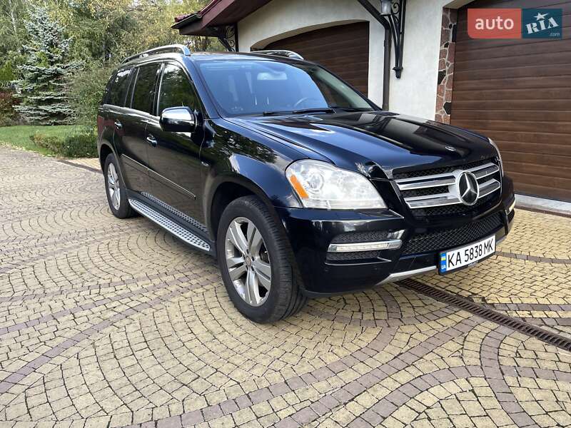 Позашляховик / Кросовер Mercedes-Benz GL-Class 2010 в Києві