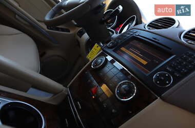 Внедорожник / Кроссовер Mercedes-Benz GL-Class 2011 в 