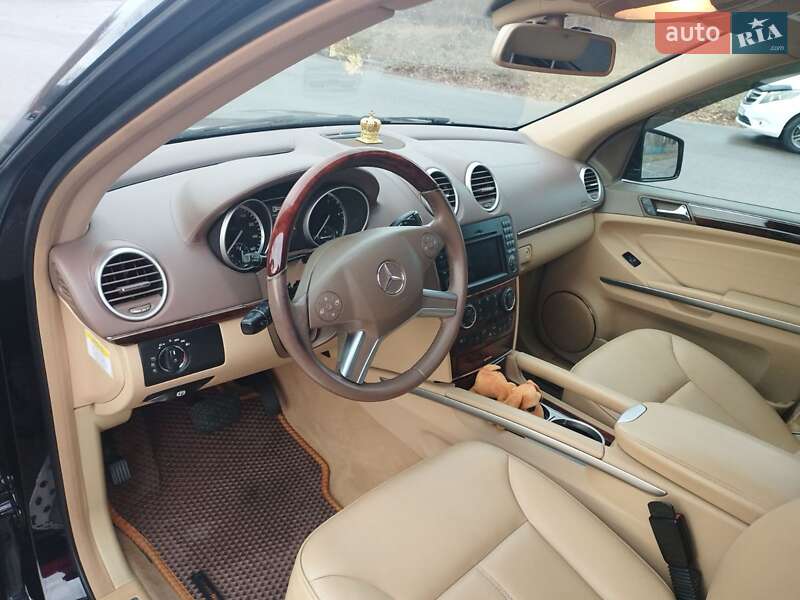 Внедорожник / Кроссовер Mercedes-Benz GL-Class 2011 в Полтаве фото 17 Внедорожник / Кроссовер Mercedes-Benz GL-Class 2011 в Полтаве