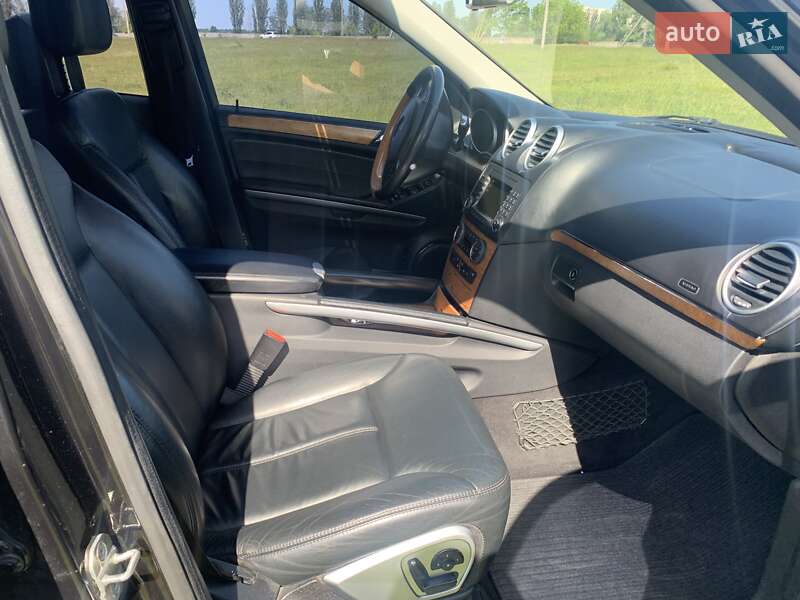 Внедорожник / Кроссовер Mercedes-Benz GL-Class 2006 в Киеве