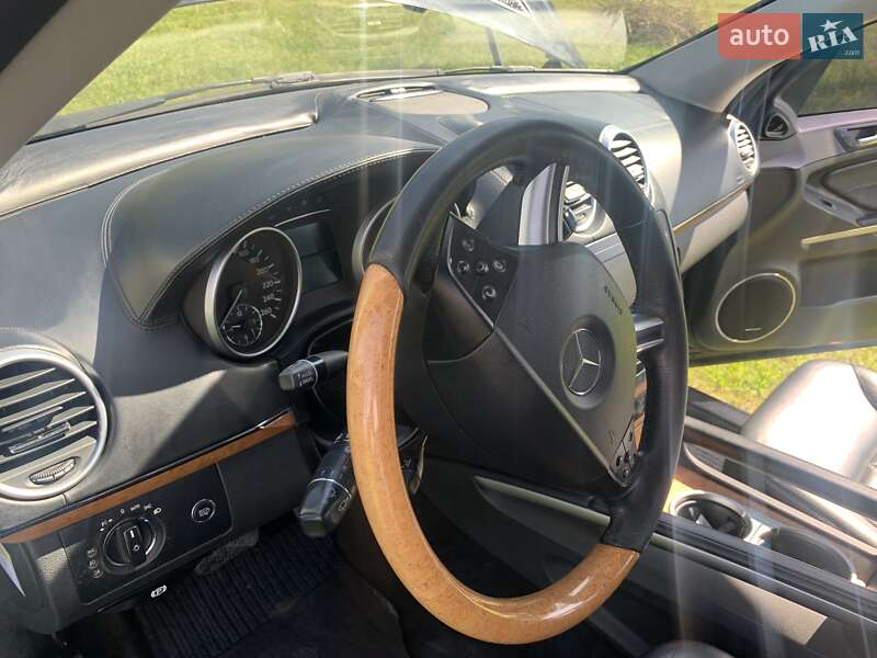 Внедорожник / Кроссовер Mercedes-Benz GL-Class 2006 в Киеве