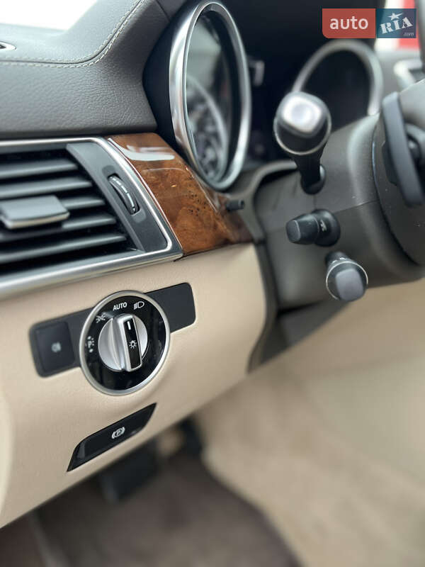 Внедорожник / Кроссовер Mercedes-Benz GL-Class 2014 в Черновцах фото 17 Внедорожник / Кроссовер Mercedes-Benz GL-Class 2014 в Черновцах