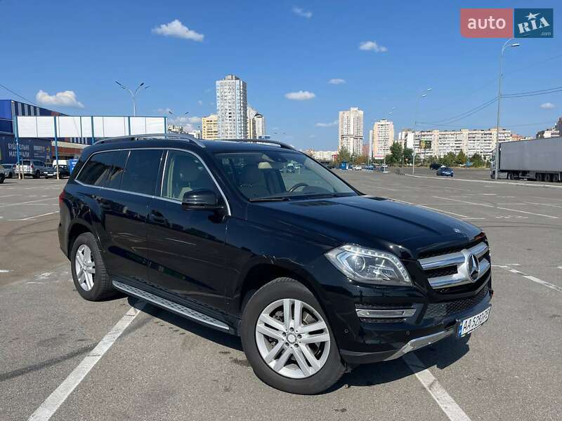 Позашляховик / Кросовер Mercedes-Benz GL-Class 2015 в Києві