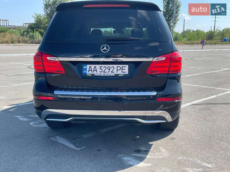 Позашляховик / Кросовер Mercedes-Benz GL-Class 2015 в Києві