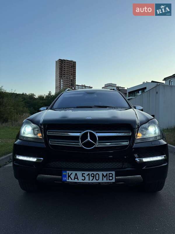 Внедорожник / Кроссовер Mercedes-Benz GL-Class 2009 в Киеве
