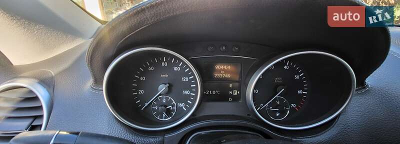Позашляховик / Кросовер Mercedes-Benz GL-Class 2006 в Чернівцях