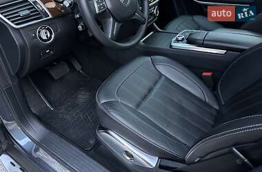 Позашляховик / Кросовер Mercedes-Benz GL-Class 2012 в 