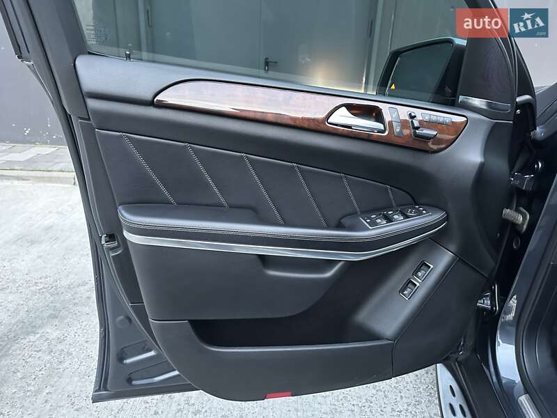 Внедорожник / Кроссовер Mercedes-Benz GL-Class 2012 в Киеве