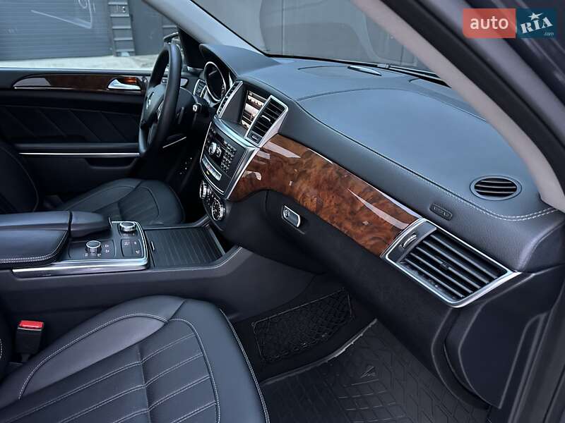 Внедорожник / Кроссовер Mercedes-Benz GL-Class 2012 в Киеве