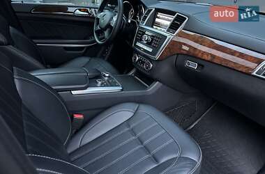Позашляховик / Кросовер Mercedes-Benz GL-Class 2012 в 