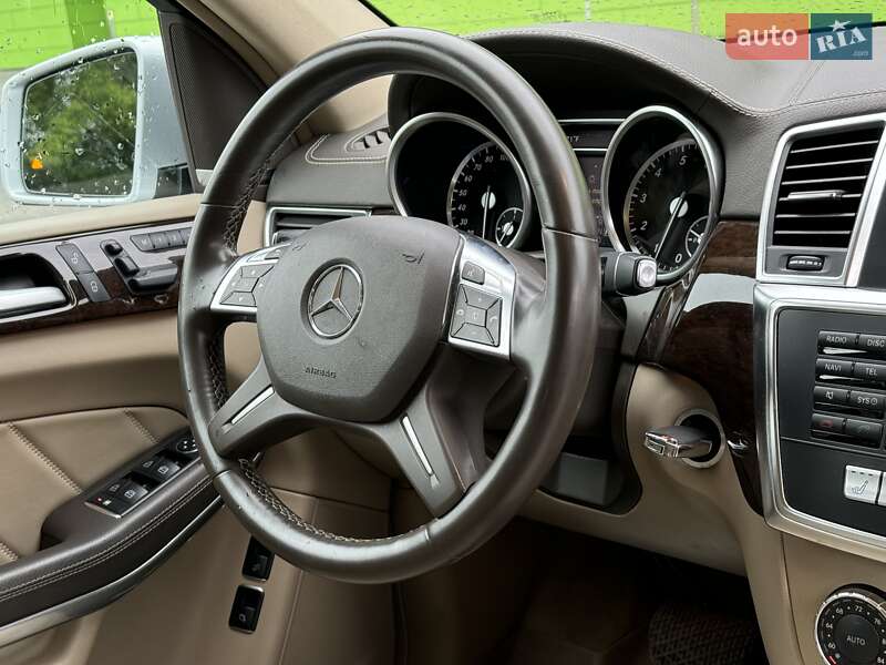 Внедорожник / Кроссовер Mercedes-Benz GL-Class 2014 в Киеве