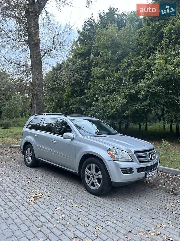 Внедорожник / Кроссовер Mercedes-Benz GL-Class 2008 в Киеве